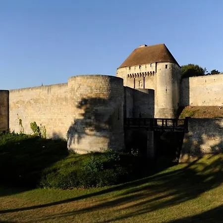 Avec Chambre, Parking Gratuit, Memorial * Caen