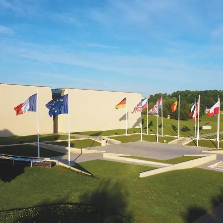 Avec Chambre, Parking Gratuit, Memorial Vakantiehuis Caen